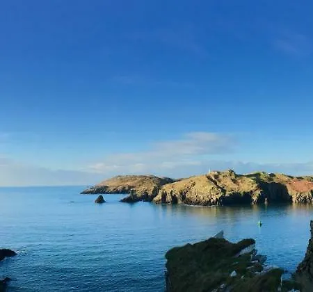 Sunset Point Overlooking *